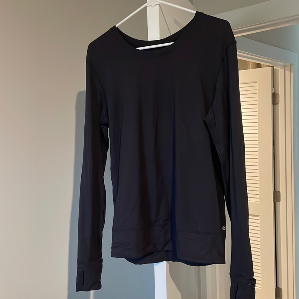 LULULEMON Black LS Shirt- 8